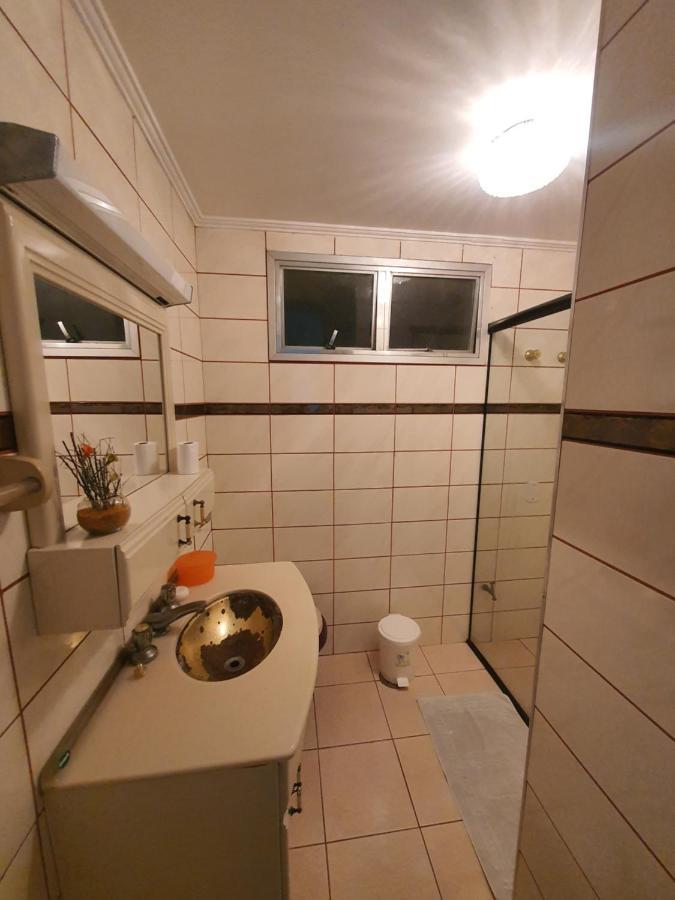 Apartamento Beira Mar Apartment กัวรูจา ภายนอก รูปภาพ