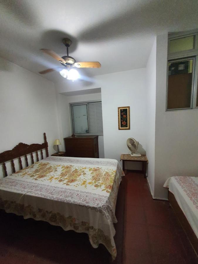 Apartamento Beira Mar Apartment กัวรูจา ภายนอก รูปภาพ